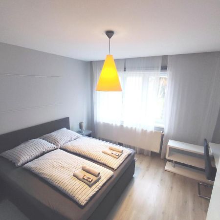 Alisa Apartments Kostomlaty nad Labem Kültér fotó